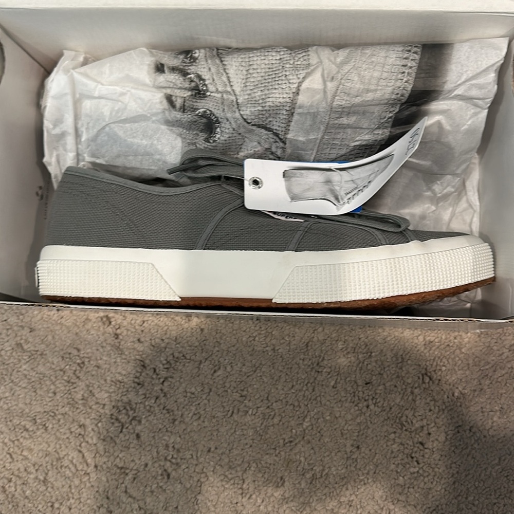 NWT Superga 2750 Canvas Sneakers! - Picture 12 of 12